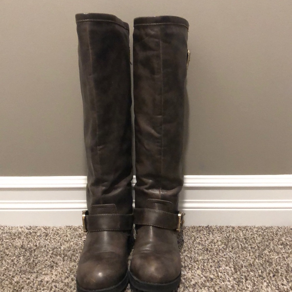 Grey/Brown/Taupe Riding Boots!